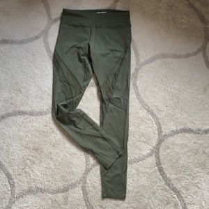 Forever 21, hunter green leggings.